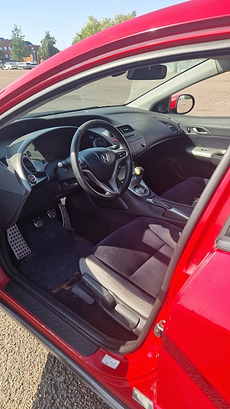 Honda Civic 9 of 12