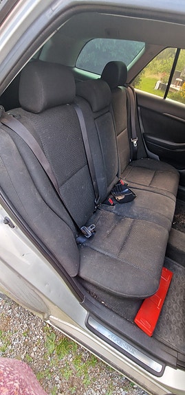 Toyota Avensis 12 of 13