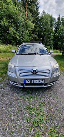 Toyota Avensis 6 of 13