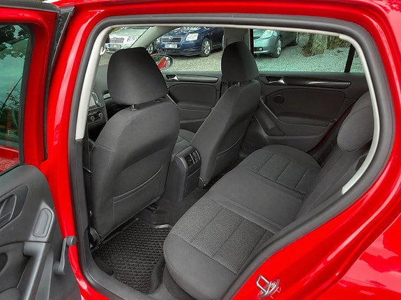 Volkswagen Golf VI 15 of 22