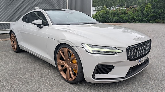 Polestar 1 2 of 7