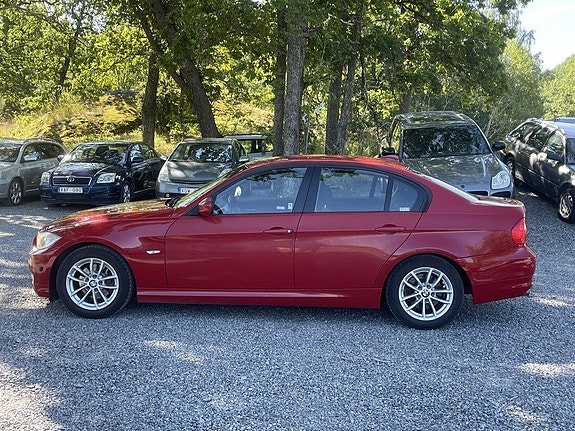 BMW 318i 5 of 5