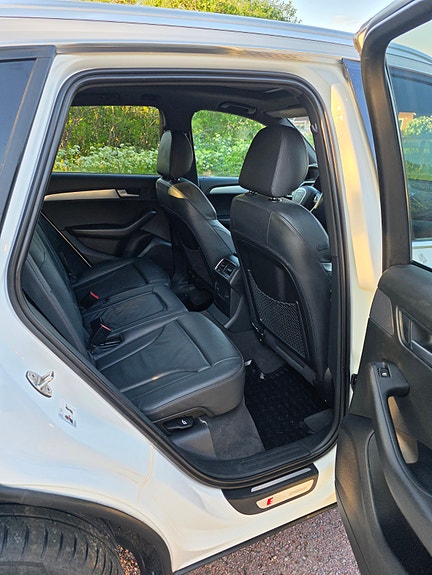 Audi Q5 7 of 16