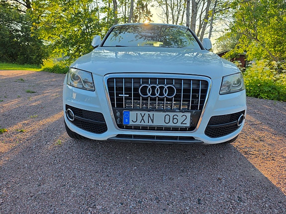 Audi Q5 4 of 5
