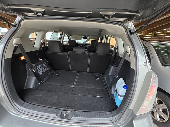Toyota Corolla Verso 11 of 12