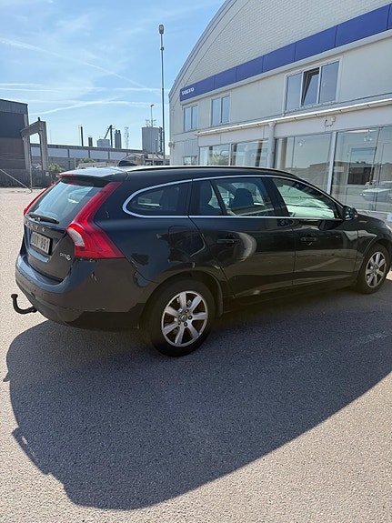 Volvo V60 6 of 6