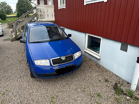 Skoda Fabia 2 of 4