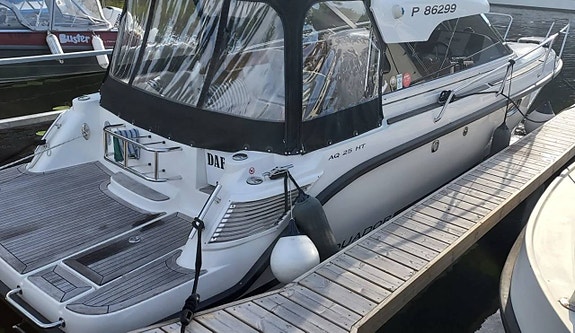 Aquador 25 HT / MerCruiser 250 HK / 2021 / 5 076 kr/mån 9 of 9