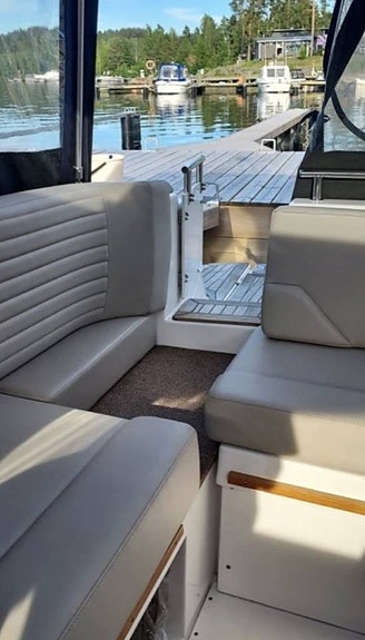 Aquador 25 HT / MerCruiser 250 HK / 2021 / 5 076 kr/mån 2 of 9