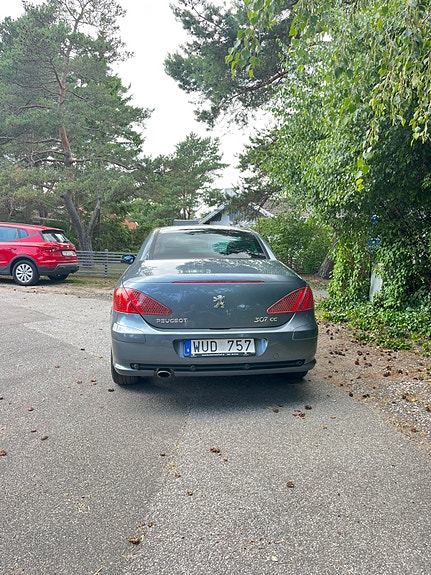 Peugeot 307 CC 4 of 5