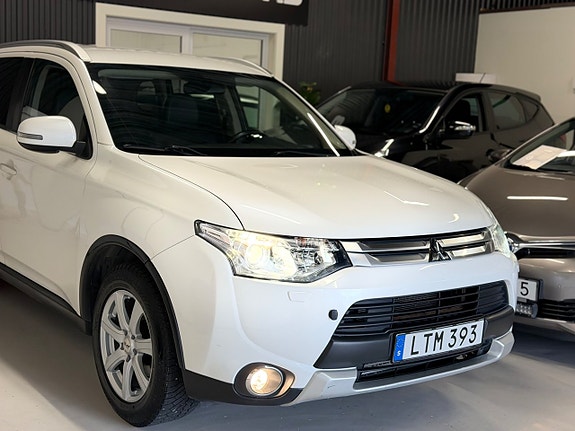 Mitsubishi Outlander 3 of 29
