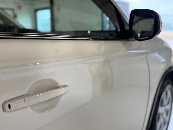 Mitsubishi Outlander 16 of 29