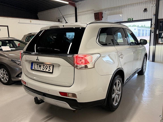 Mitsubishi Outlander 14 of 29