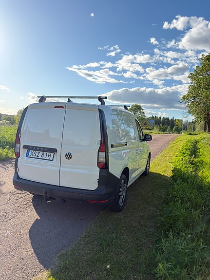 Volkswagen Caddy 2 of 5