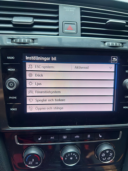 Volkswagen Golf VII 16 of 20