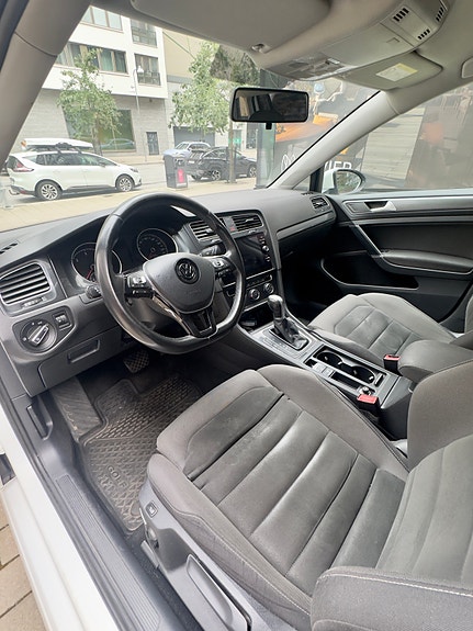 Volkswagen Golf VII 7 of 20