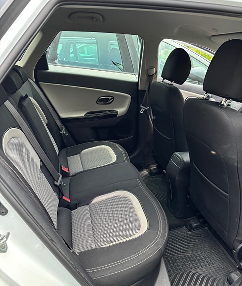 Kia Ceed 9 of 9