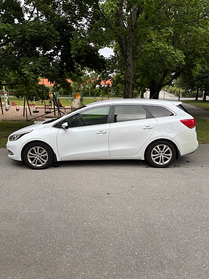 Kia Ceed 4 of 9