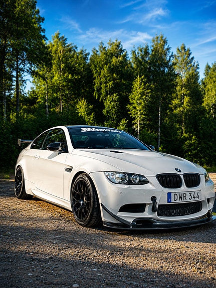 BMW M3 2 of 5