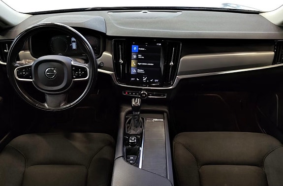 Volvo V90 6 of 9