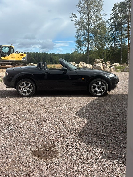 Mazda MX-5 5 of 5