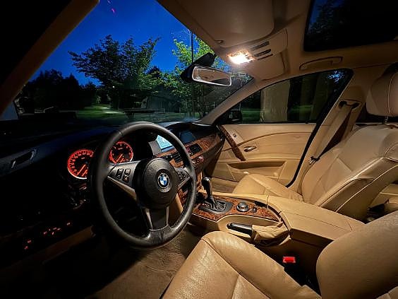 BMW 525d 5 of 6