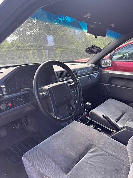 Volvo 740 3 of 6