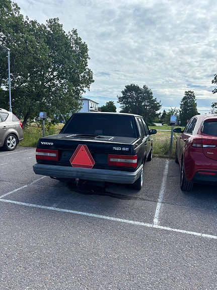 Volvo 740 6 of 6