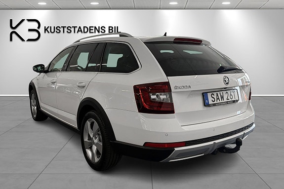 Skoda Octavia Scout 5 of 5