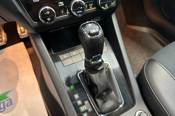Skoda Octavia Scout 22 of 25