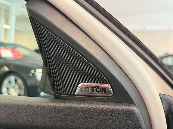 Skoda Octavia Scout 23 of 25