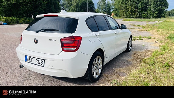 BMW 118d 11 of 18