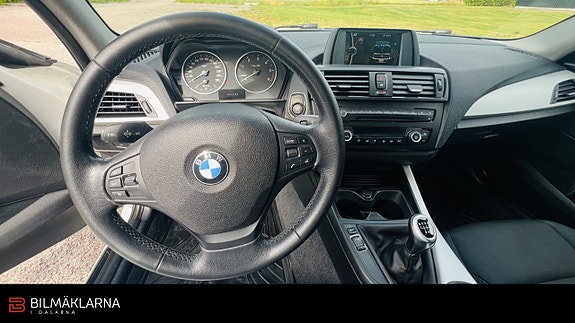 BMW 118d 16 of 18