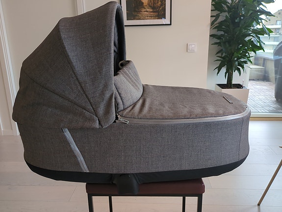 Product image 1 of 7