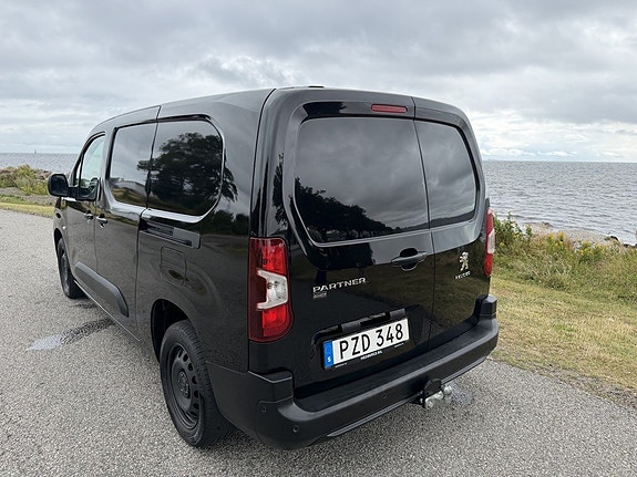 Peugeot Partner 3 of 5