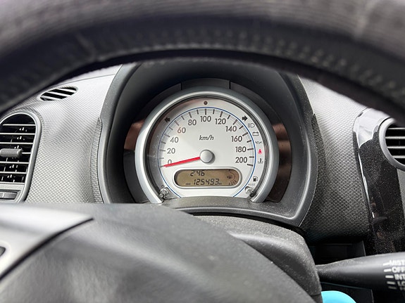 Suzuki Splash 6 of 9