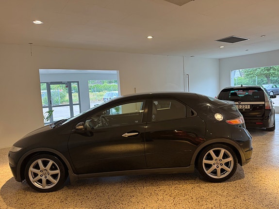Honda Civic 5 of 5