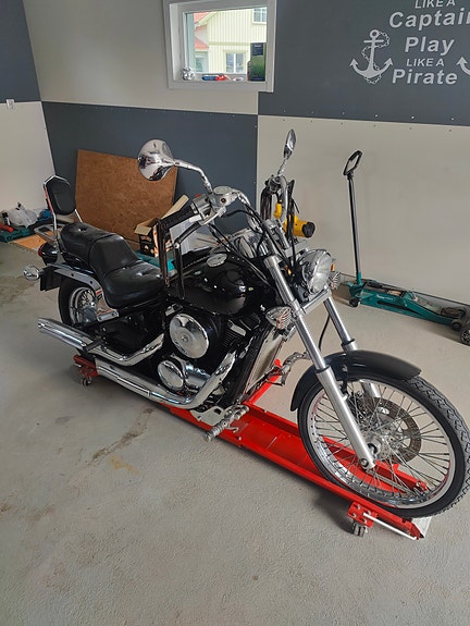 Kawasaki Vulcan 800 2 of 6