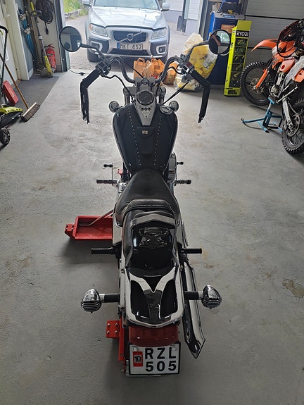 Kawasaki Vulcan 800 4 of 6