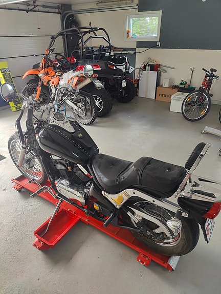 Kawasaki Vulcan 800 3 of 6
