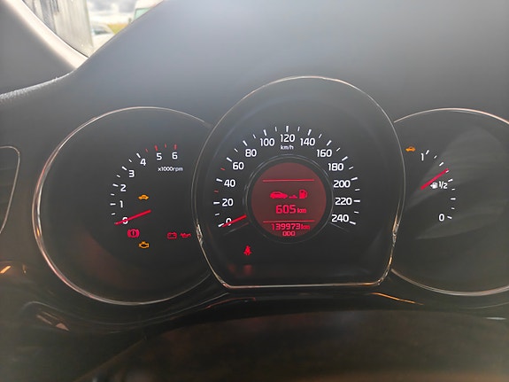 Kia Ceed 8 of 11