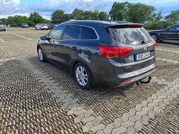 Kia Ceed 4 of 11