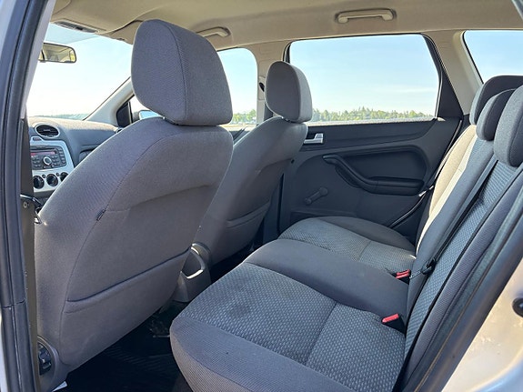 Ford Focus 11 of 13