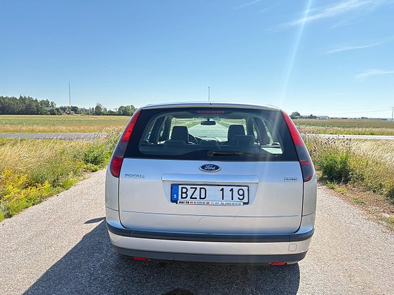 Ford Focus 3 of 13