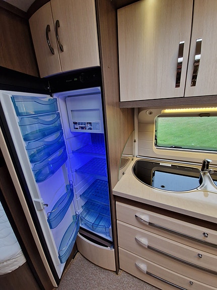 Hobby 650 KFU Prestige 3-Våningssäng 8 of 16