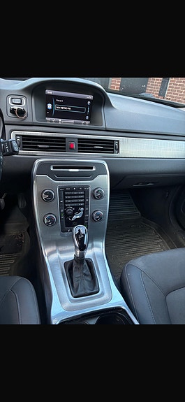 Volvo XC70 4 of 4