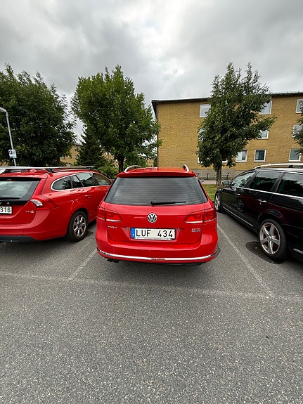 Volkswagen Passat 25 of 27