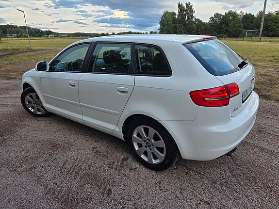 Audi A3 3 of 5
