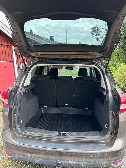 Ford C-Max 6 of 6