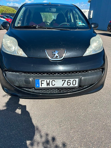 Peugeot 107 3 of 5